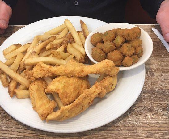 Circle Grill Restaurant